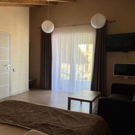 Guest House Letto Gagra Exterior photo
