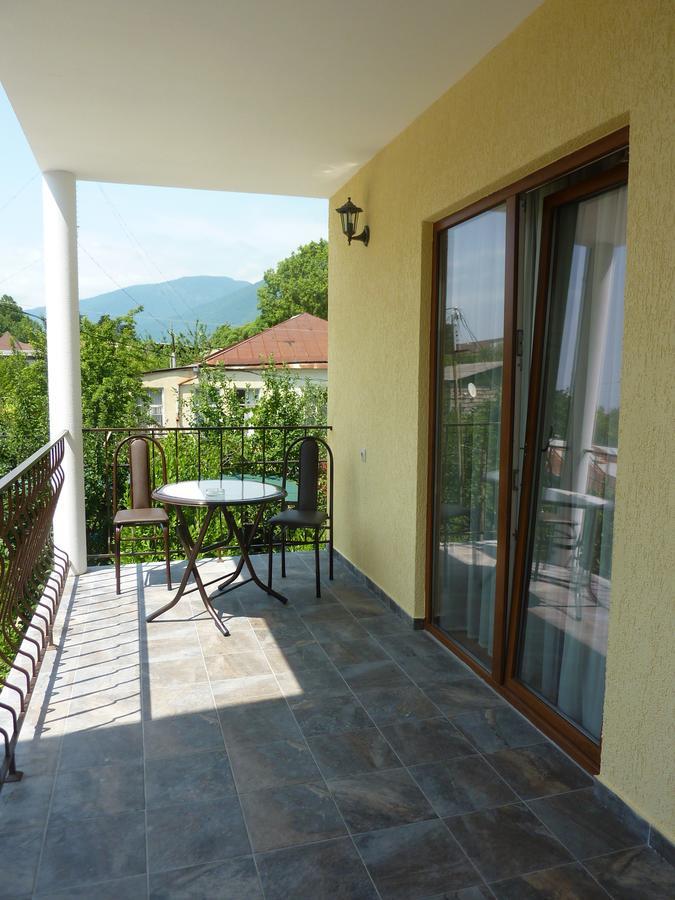 Guest House Letto Gagra Exterior photo