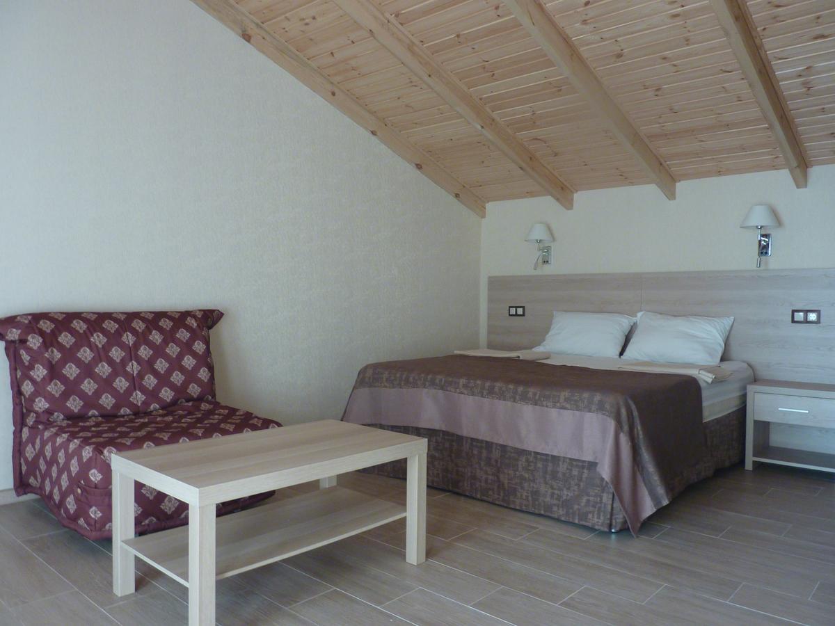 Guest House Letto Gagra Exterior photo